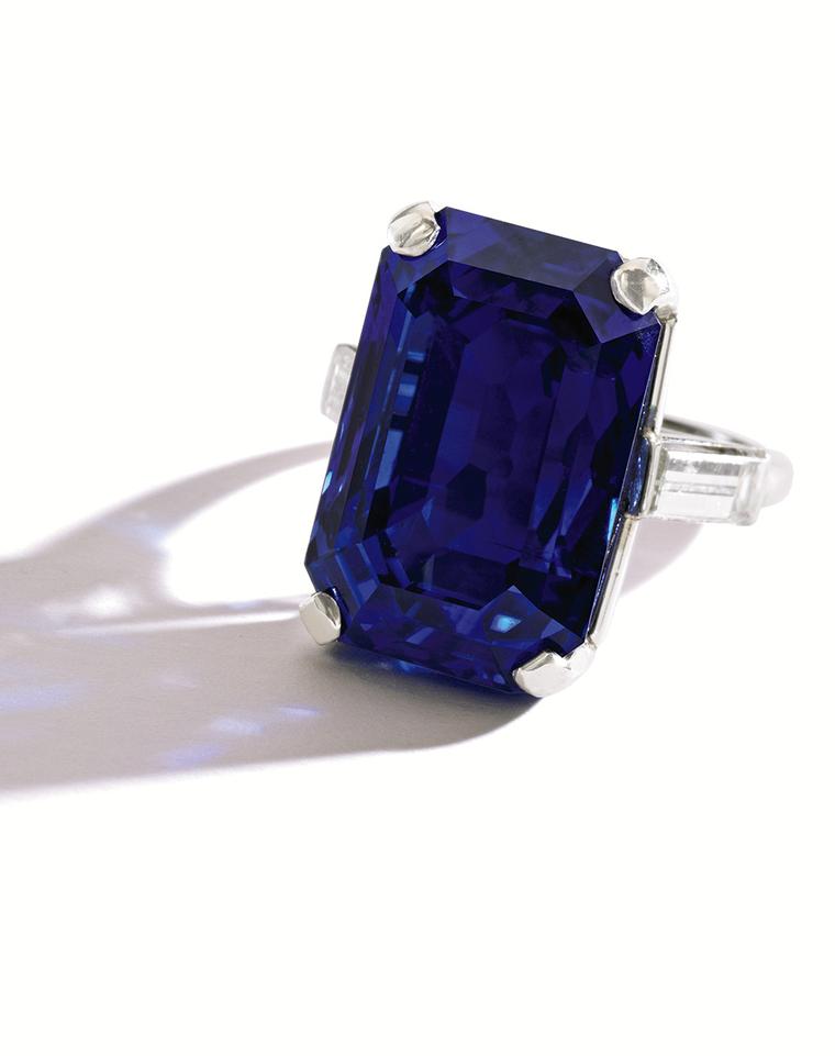 Lot324PlatinumSapphireandDiamondRingJohnRubel