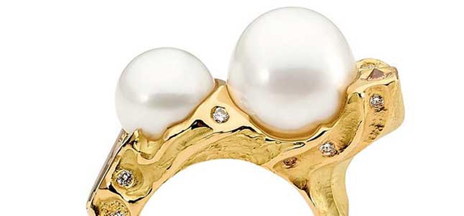 Linneys pearl ring HP