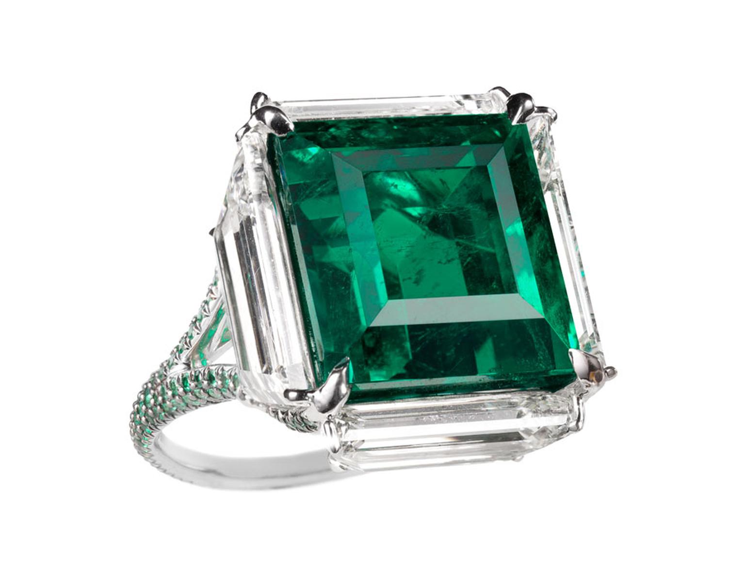 MPL-2013-BOGH-ART-Colombian-Emerald-surrounded-by-diamonds