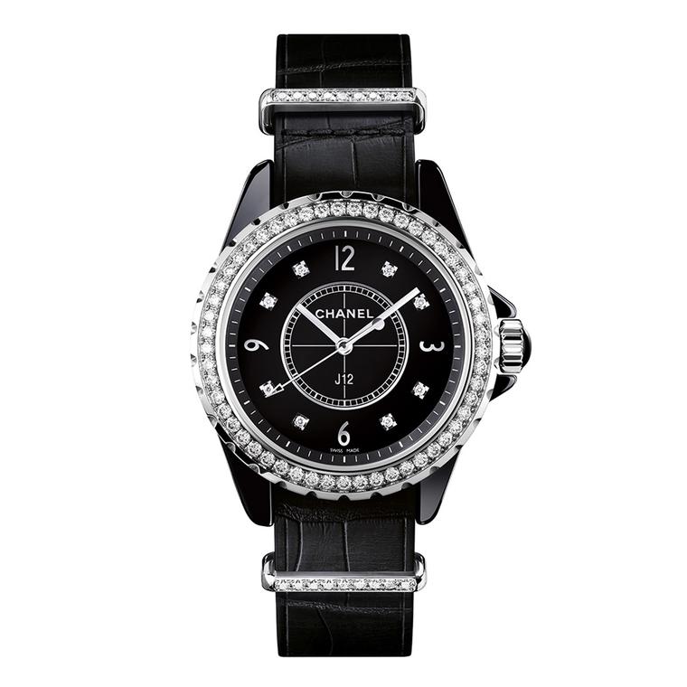 Chanel J12-G10 Black Zoom