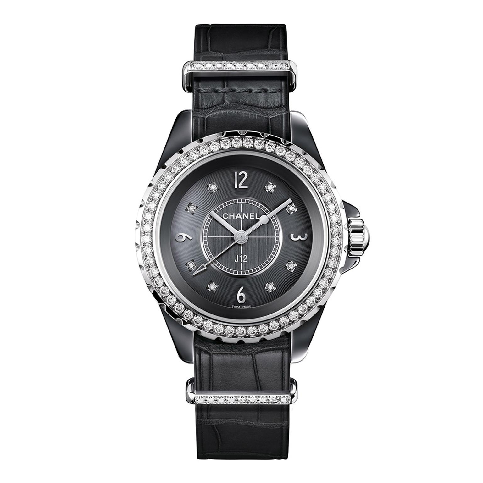 Chanel j12 2025 g10