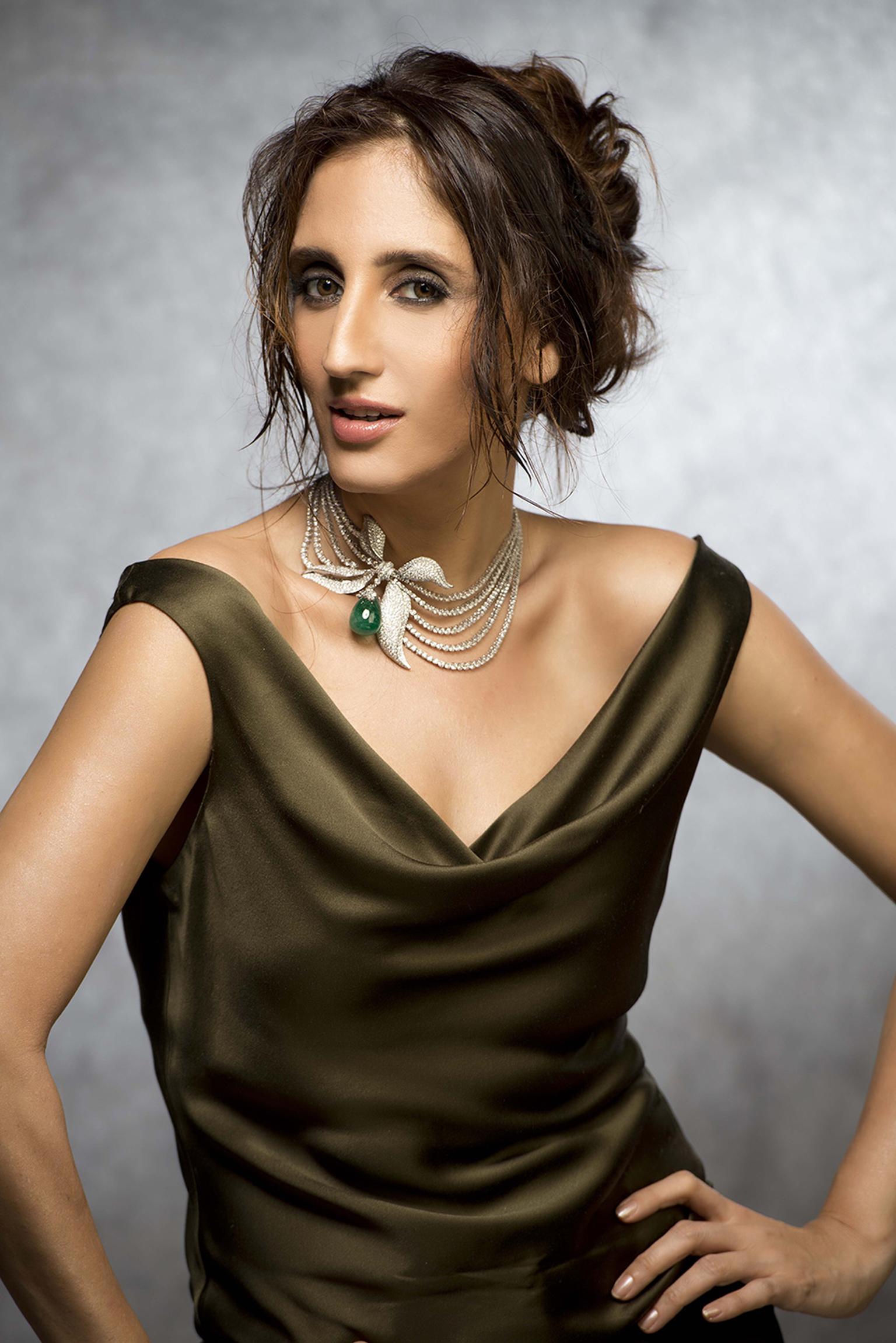 FarahKhanwearingdiamondemeraldfloralnecklace.jpg