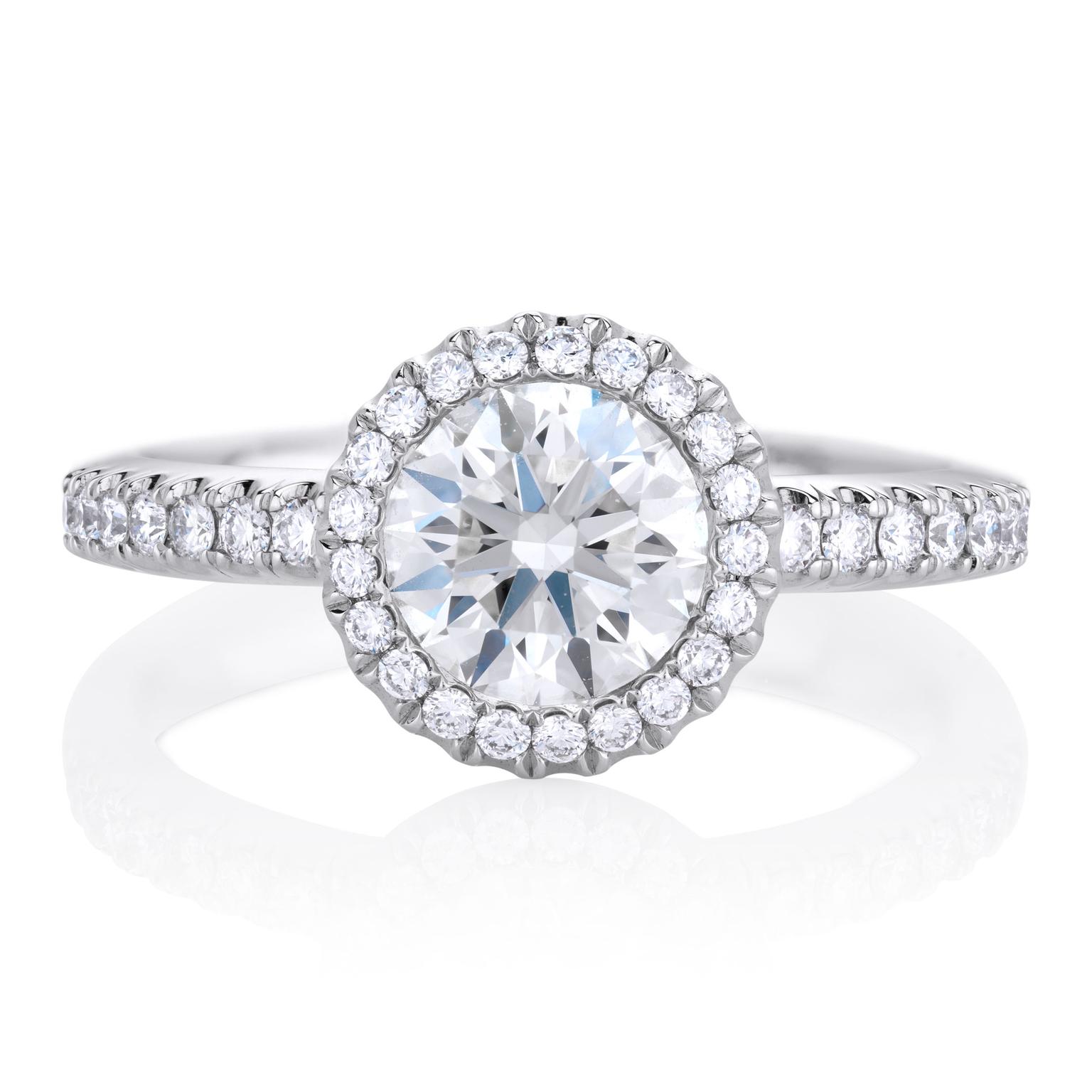 De Beers Aura 1ct diamond ring_zoom