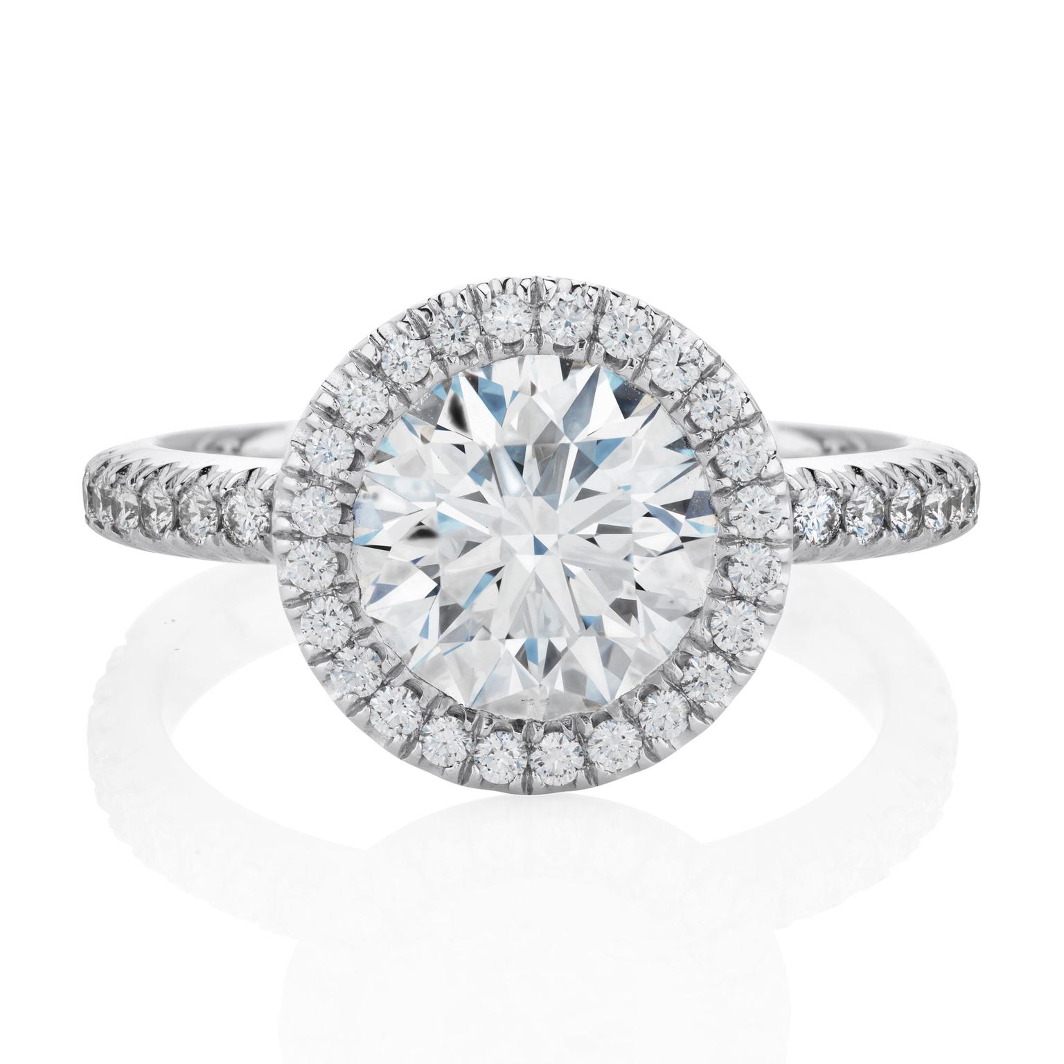 De Beers Aura 2ct diamond ring