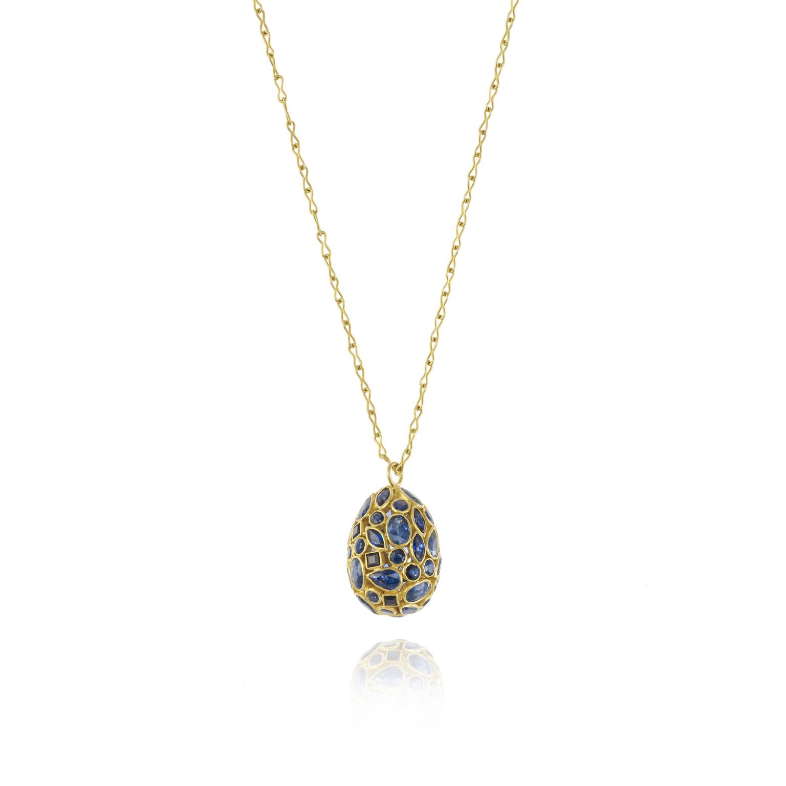 Pippa Small Sapphire egg pendant_zoom