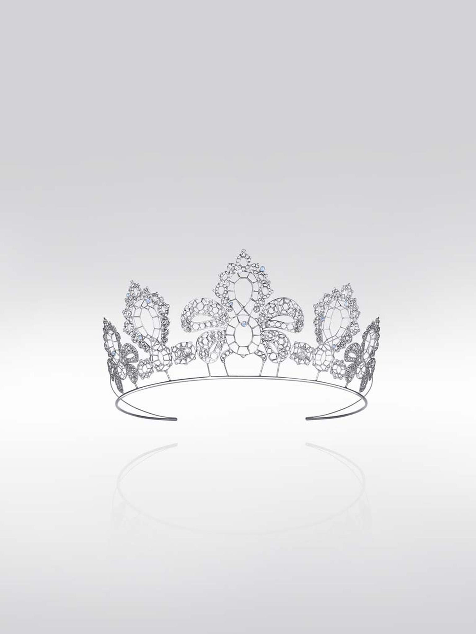 VivienneWestwoodtiaras001.jpg