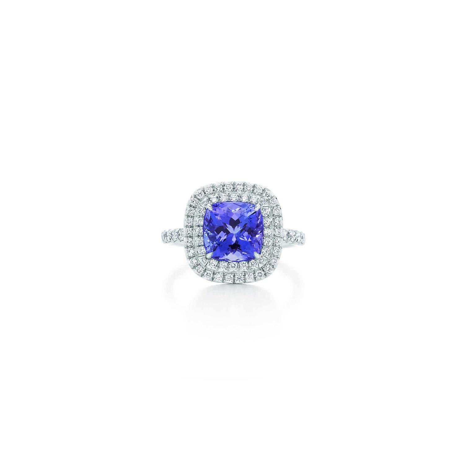 Tiffany Soleste tanzanite and diamond ring_zoom
