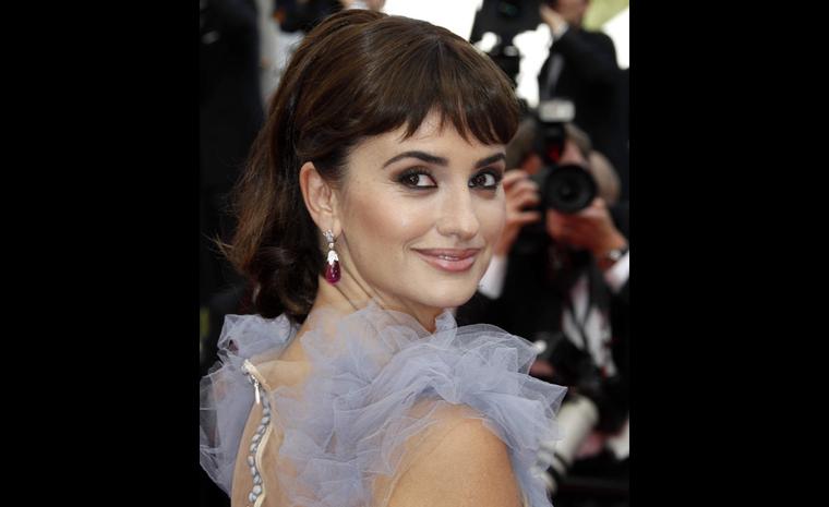 Penelope Cruz, the Spanish actress, starring in 'Pirates of the Caribbean: On Stranger Tides', was wearing a pair of diamond and rubellite drop earrings set in 18ct white gold.
