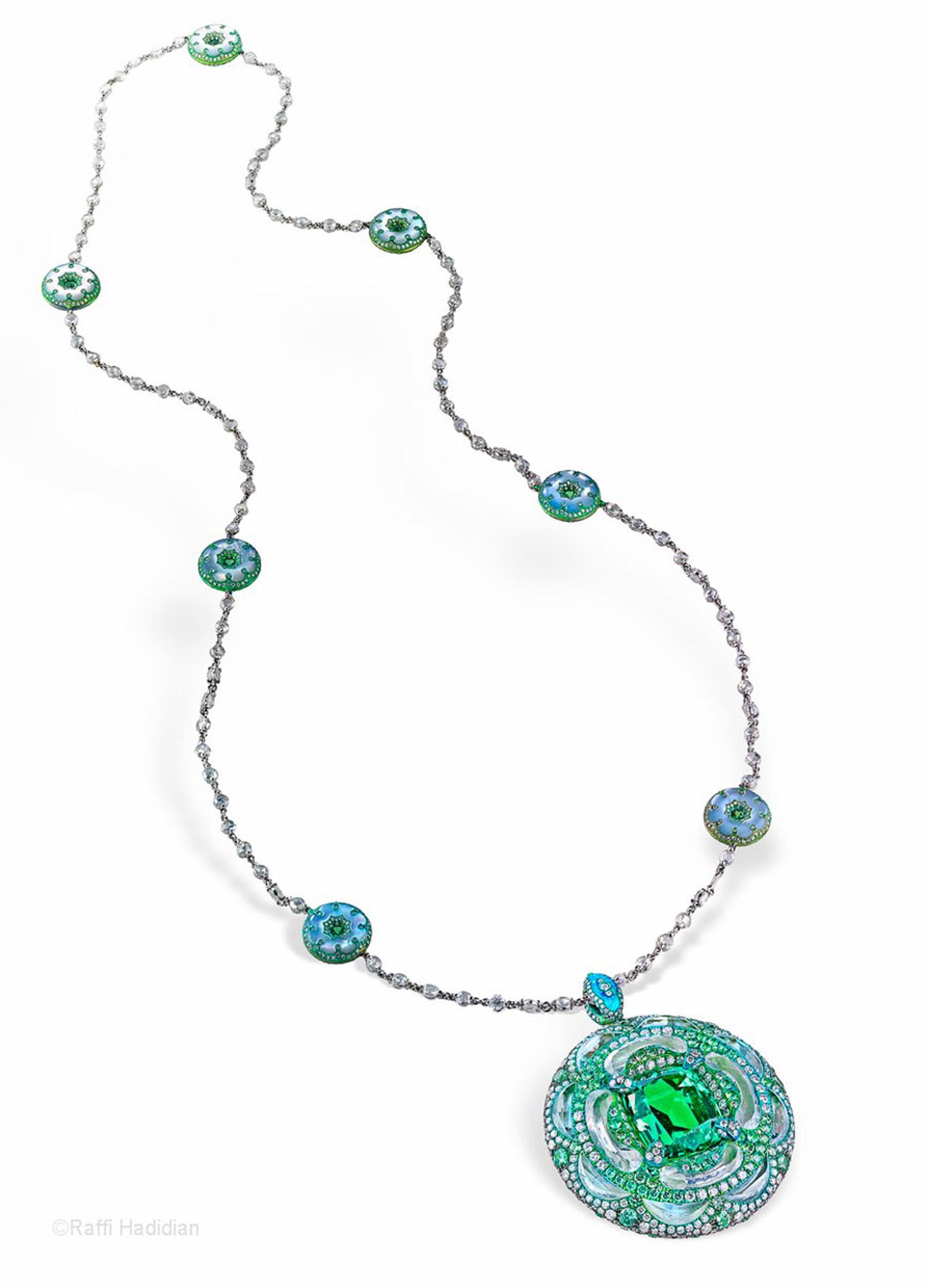 Arunashi took home the top award in the 'Coloured Gemstone Above 20k' category for this emerald pendant at the Couture Design Awards 2013.