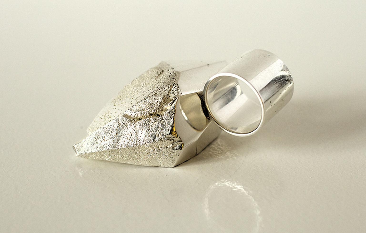 SagradoCrystalSilverRing.jpg