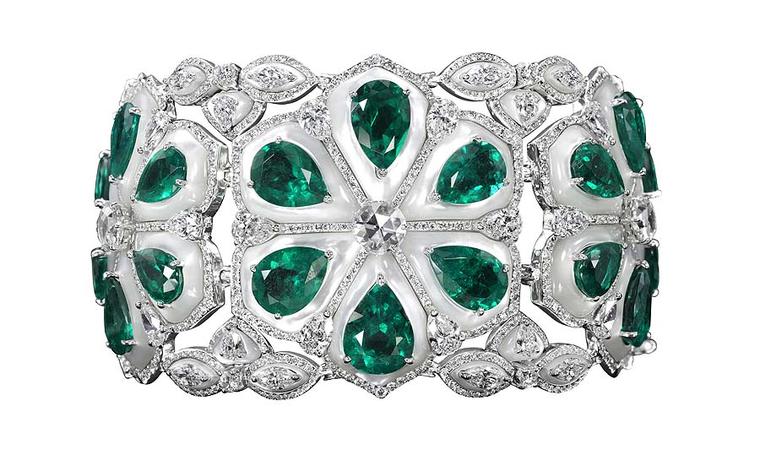 Boghossian “Mughal” Colombian emerald and diamond inlaid mother-of-pearl bracelet