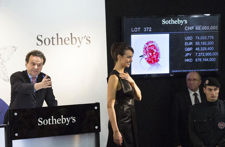 GenevaPinkNov2013Sothebys