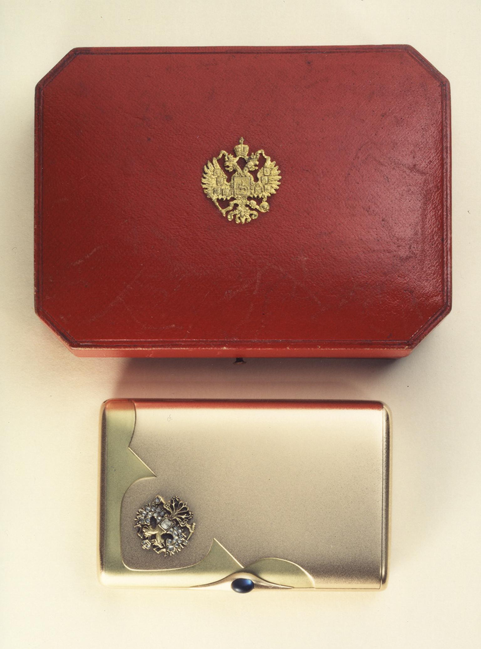 Fabergecigarettecase.jpg