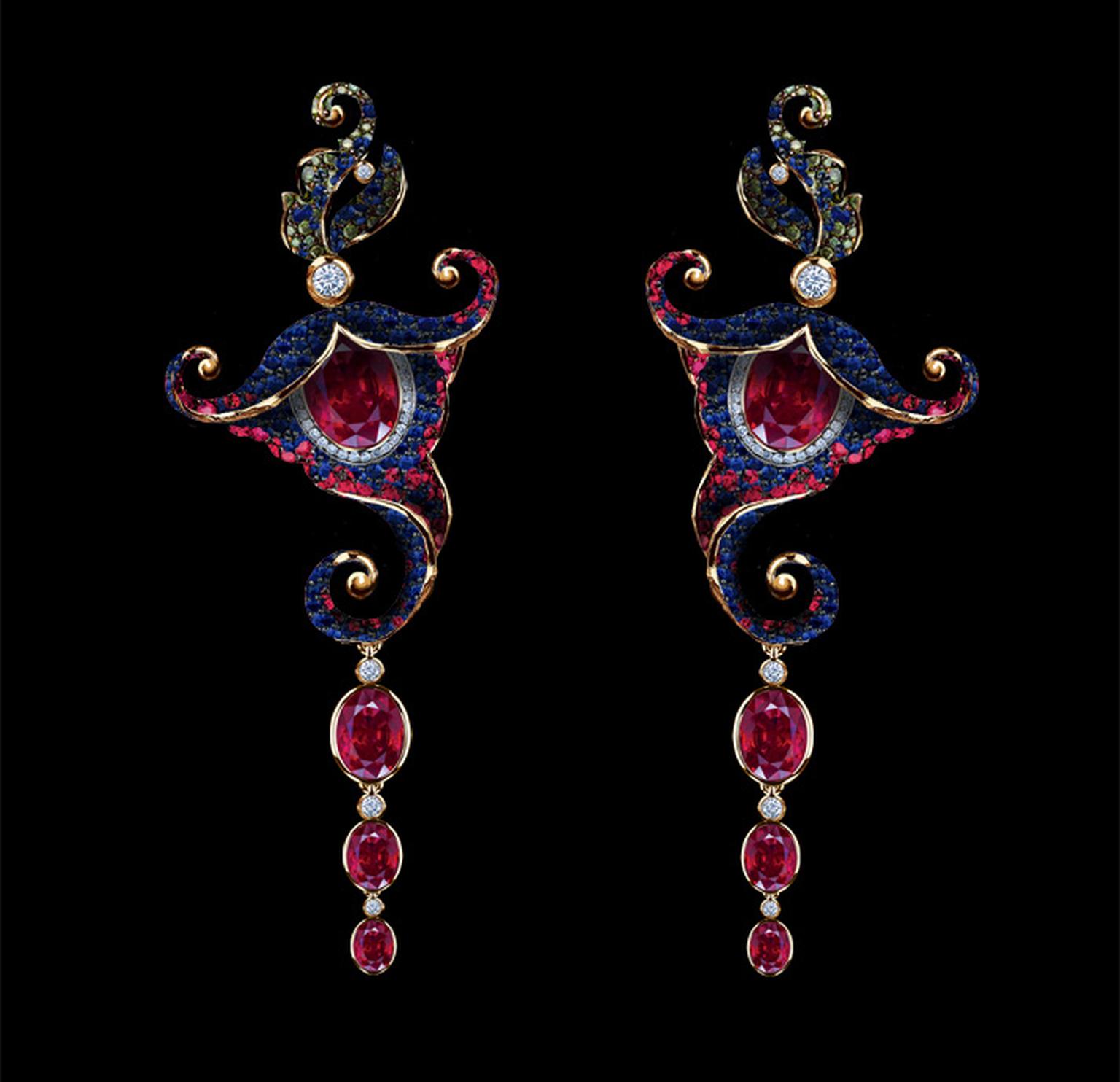 Jewellery Theatre Flower earrings in yellow gold from the Amaryllis Collection, set with rubies, sapphires and white, green and blue diamonds.