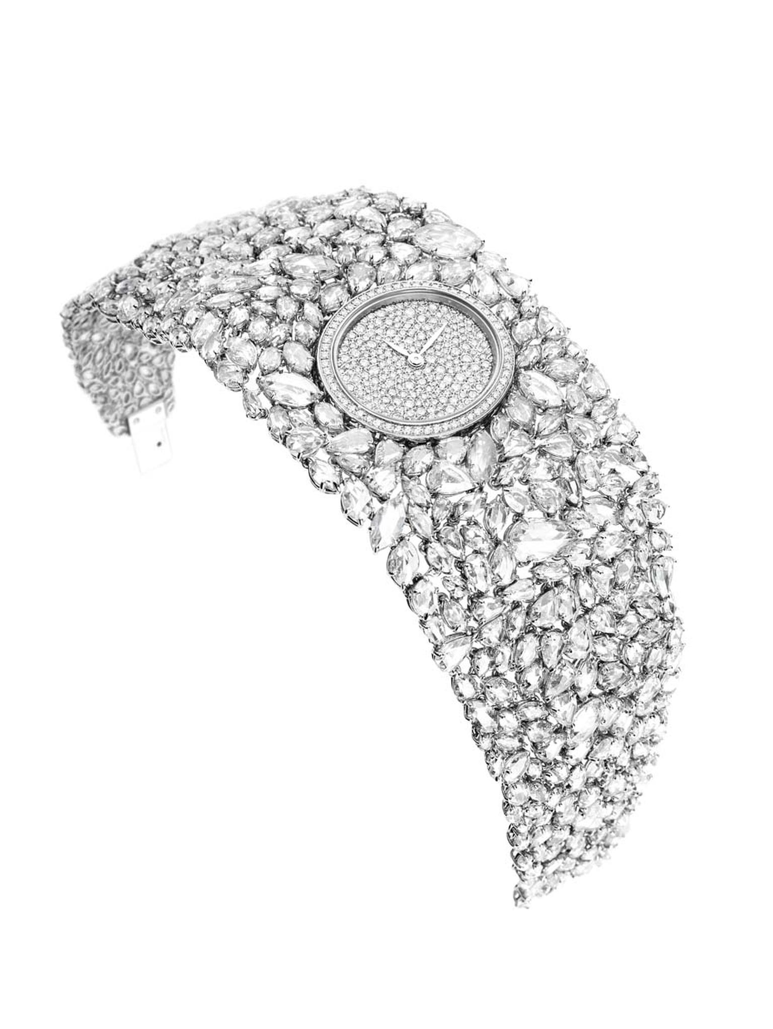 Placed in the middle of the diamond bracelet on DeLaneau's Grace Diamonds jewellery watch is an oval dial set with 268 diamonds, bringing the total carat weight to 44.