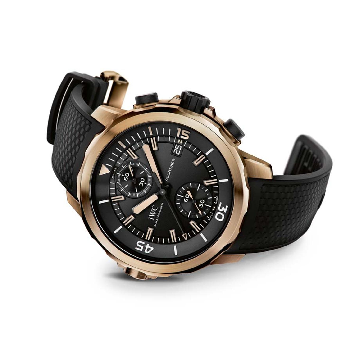 IWC uses bronze for the first time for a watch case in the Aquatimer Expedition Charles Darwin Chronograph Edition, which is dedicated to the Charles Darwin Foundation.