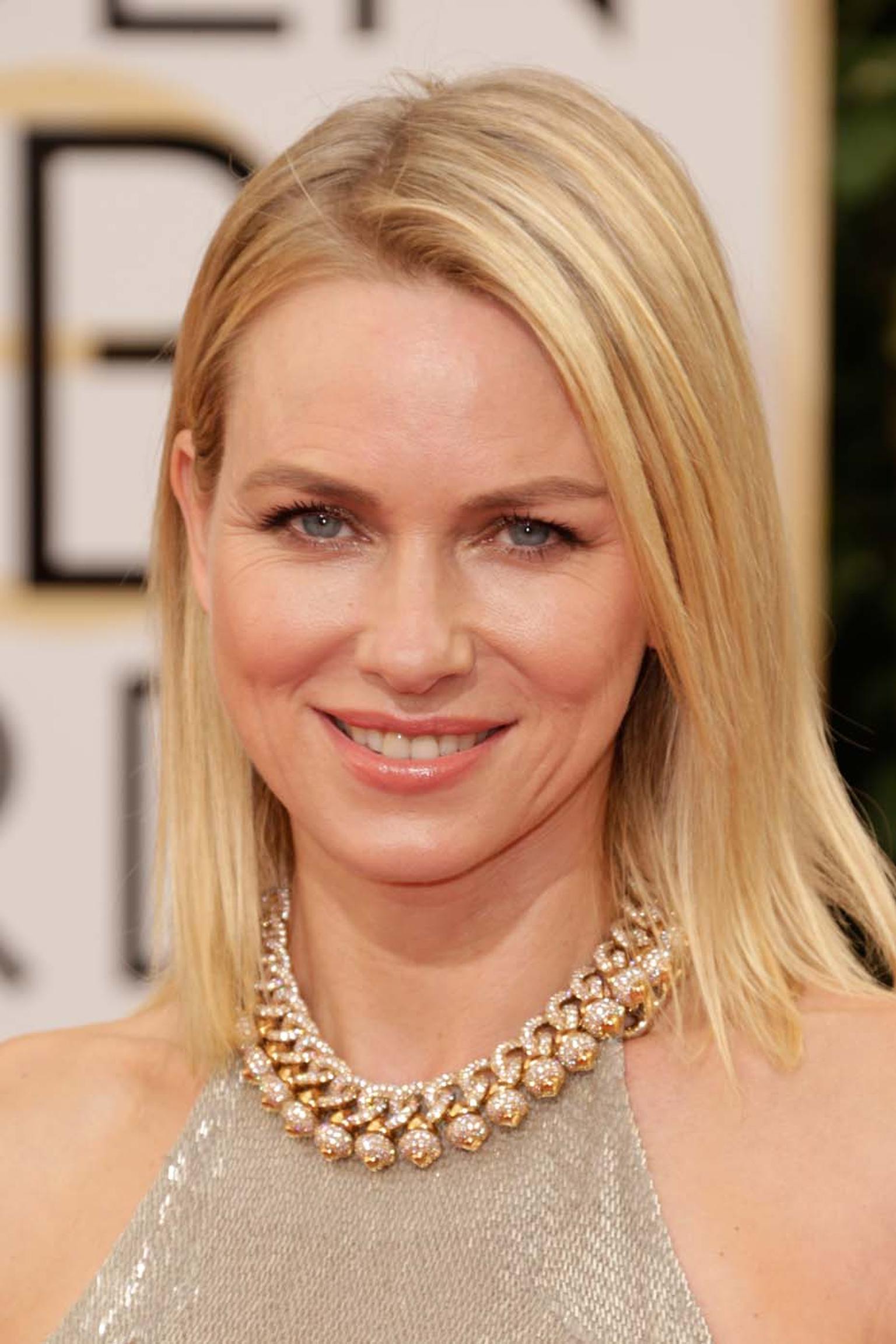 Naomi Watts shines in vintage Bulgari at the Golden Globes 2014