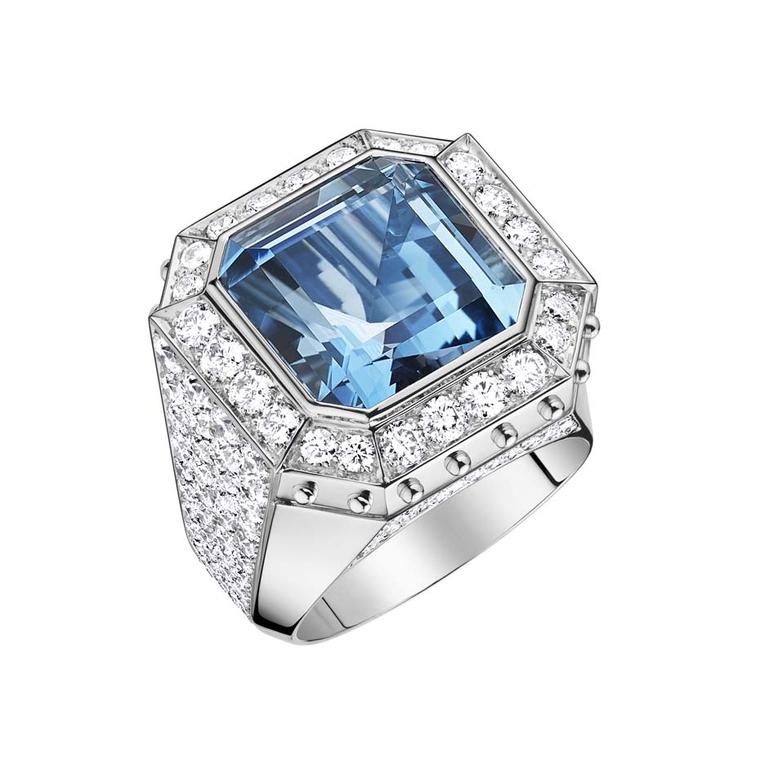 A one-of-a-kind Louis Vuitton Emprise high jewellery ring in white gold, set with an aquamarine surrounded by diamonds.