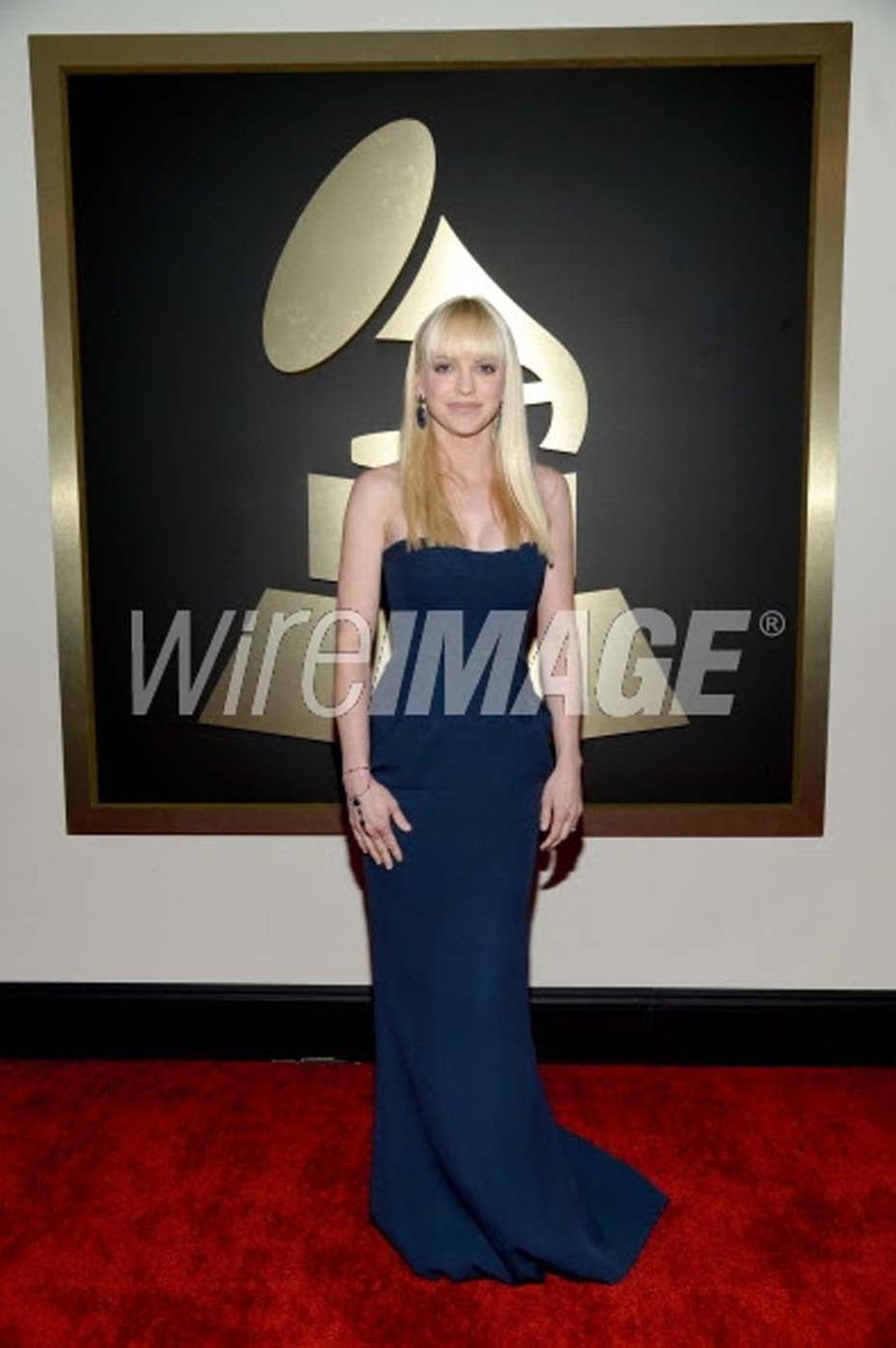 AnnaFaris003.jpg