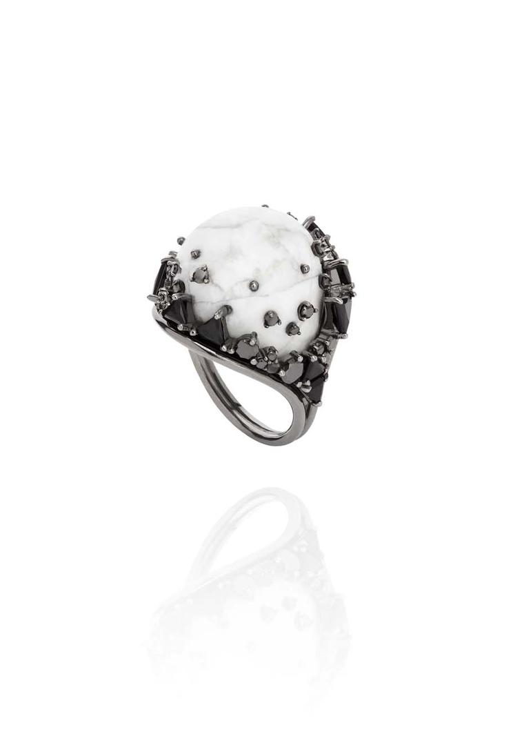 Fernando Jorge Fusion Rounded Ring in black rhodium plated gold with black diamonds, black jade and howlite.
