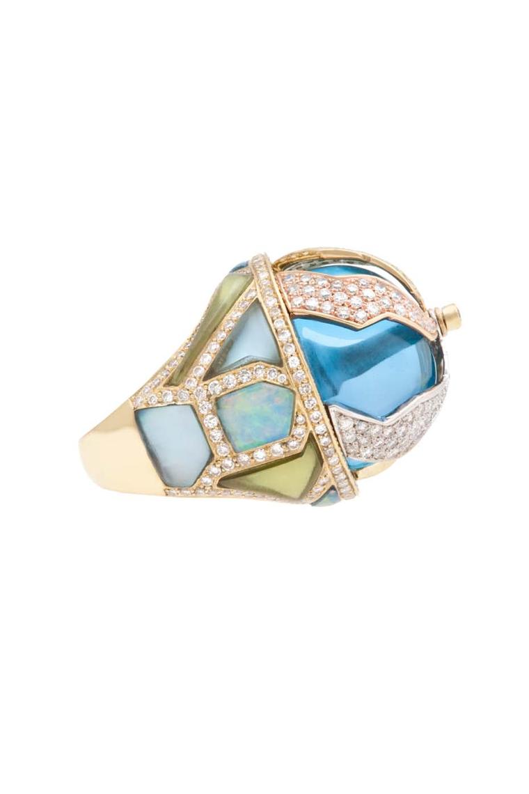 The new Petra collection was inspired by the design of the Pangea ring