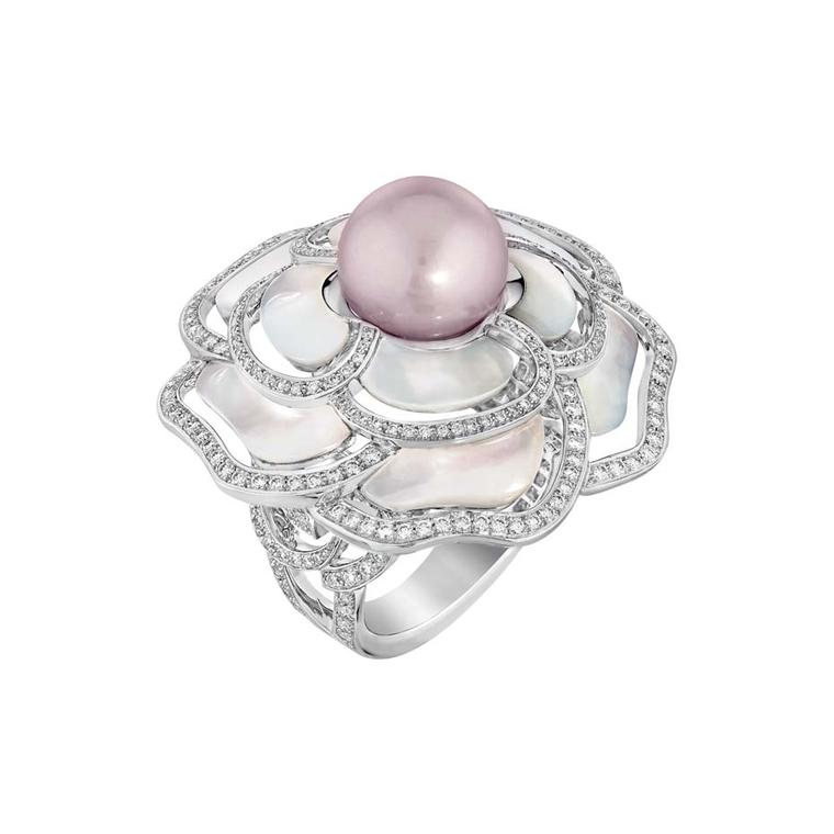 Chanel Camélia Nacré ring in white gold, set with brilliant-cut diamonds, a freshwater cultured pearl and carved mother of pearl