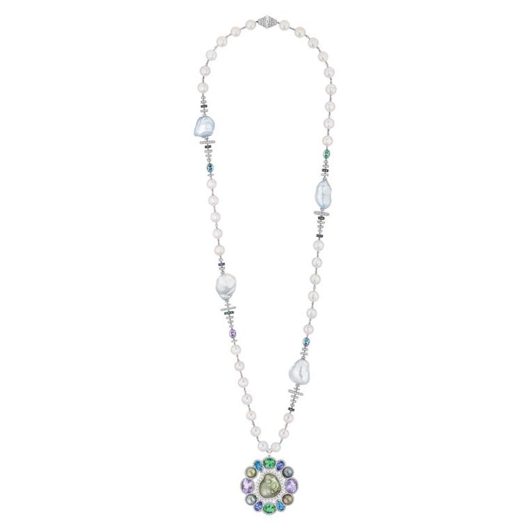 Chanel Perles Baroque necklace in white gold, from the new Les Perles de Chanel collection