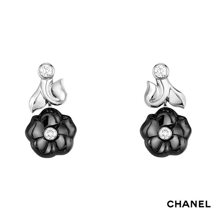 Chanel Camélia Galbé white gold and black ceramic earrings set with four brilliant-cut diamonds