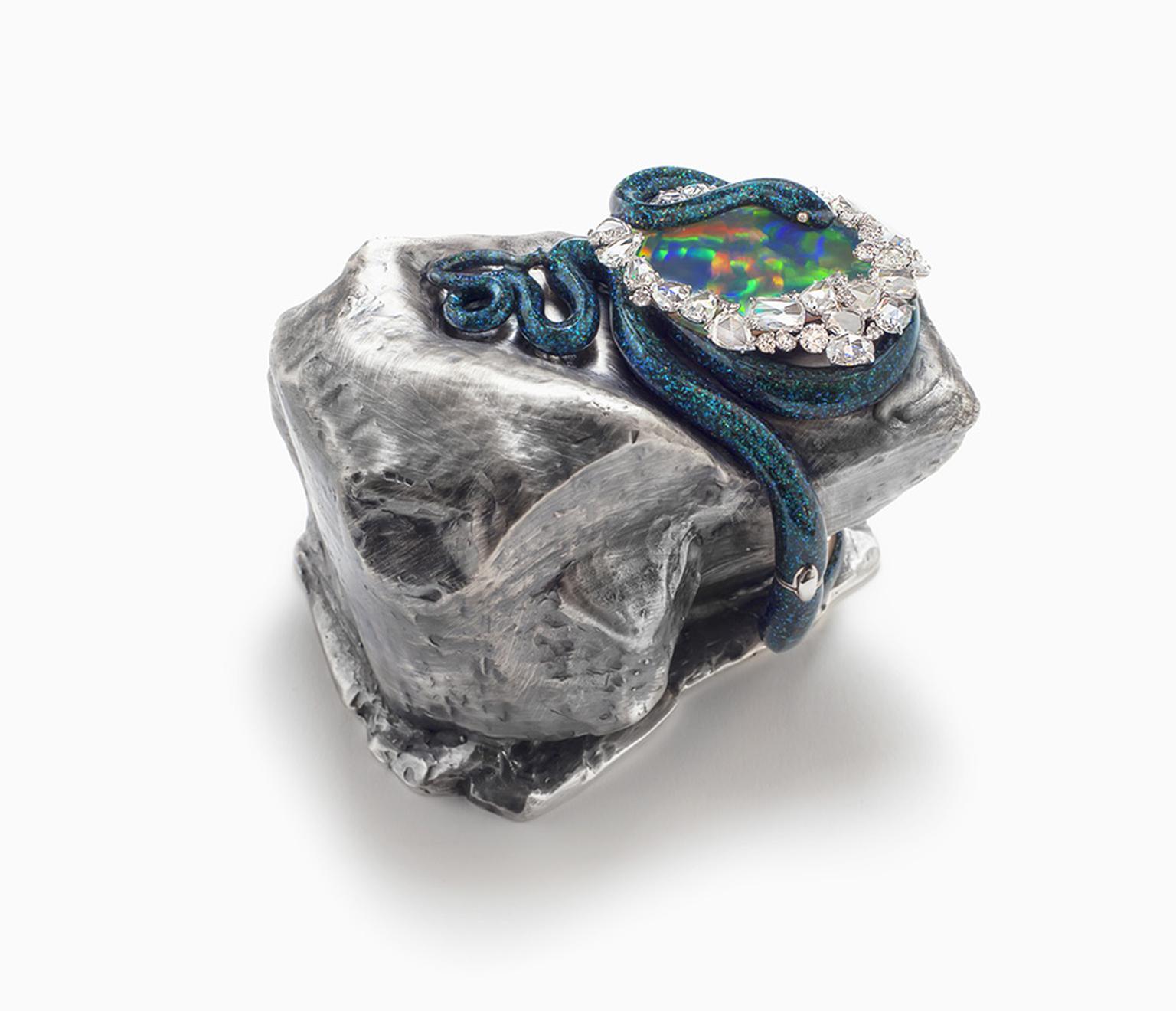 Victoire de Castellane Lunae Lumen Holly Colorum, 2013, in yellow gold, diamonds,? multi-coloured sapphires and rubies