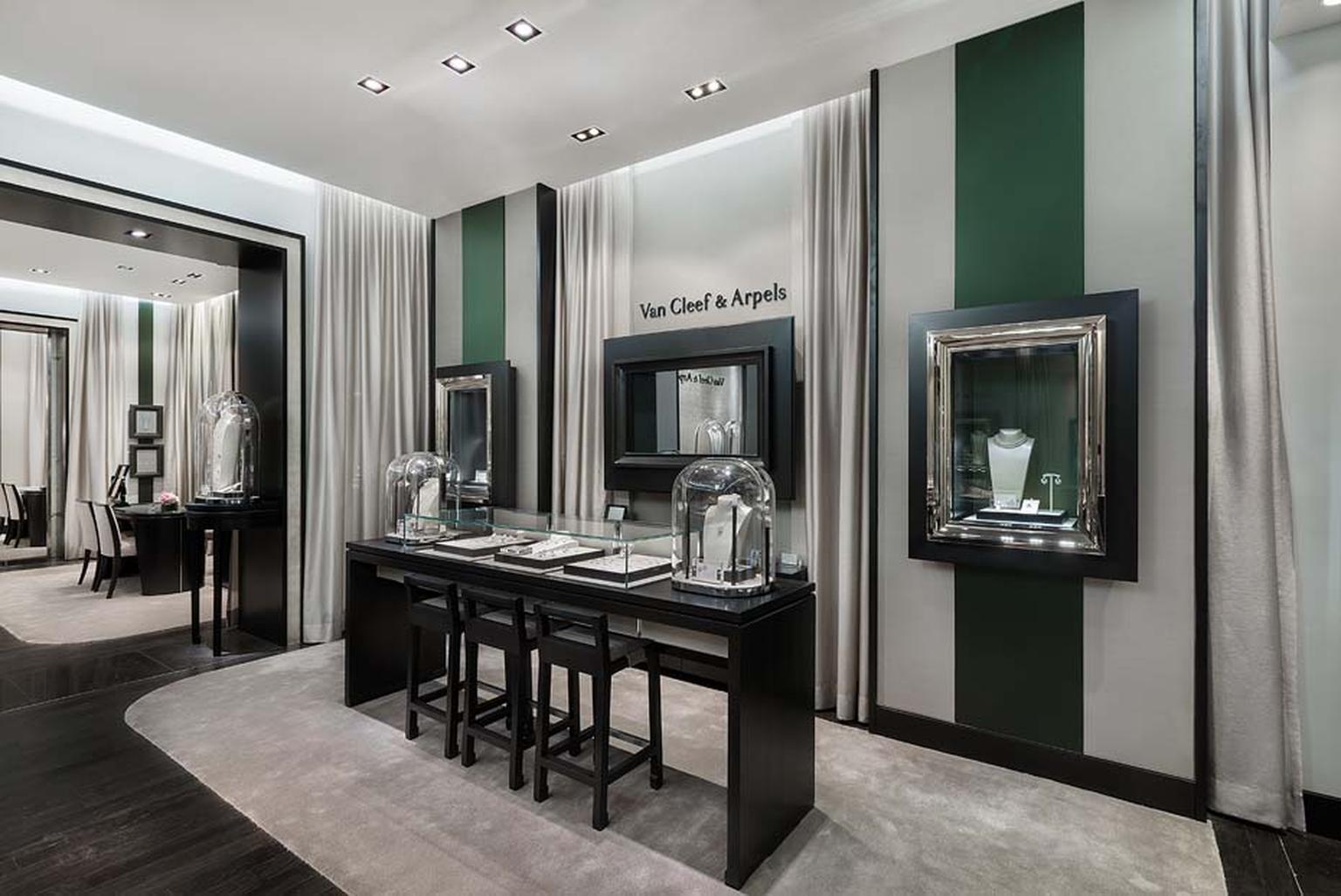 Van Cleef & Arpels California Boutique