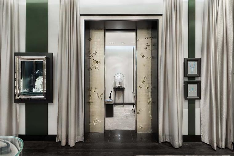 Van Cleef & Arpels Jewellery section