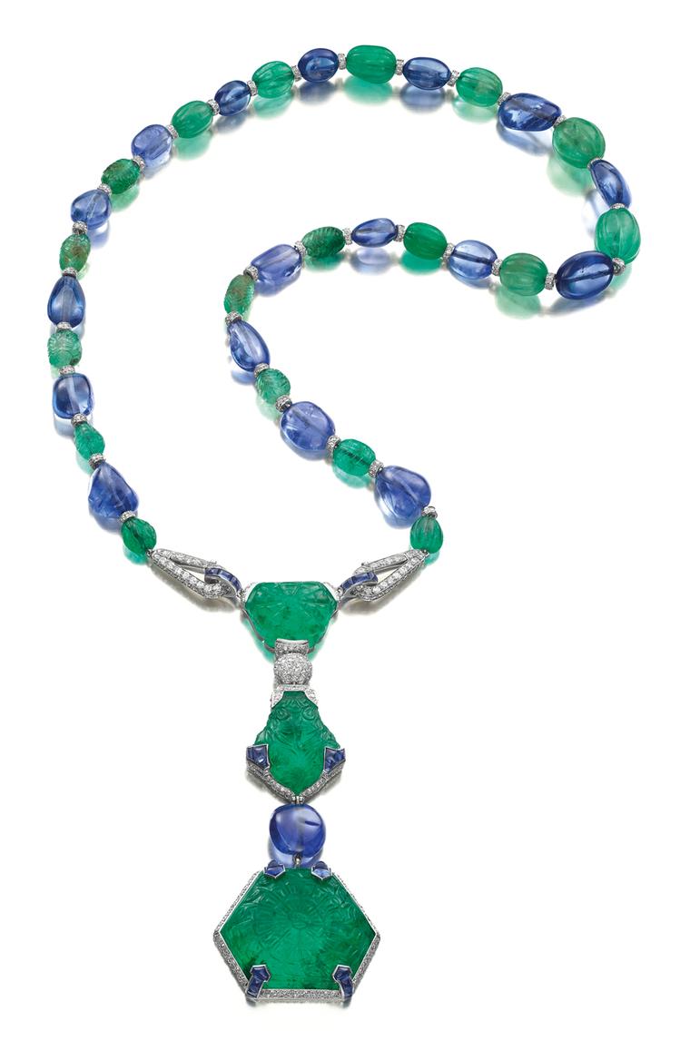 Cartier necklace dating from 1925 in platinum, featuring diamonds, sapphires and emeralds