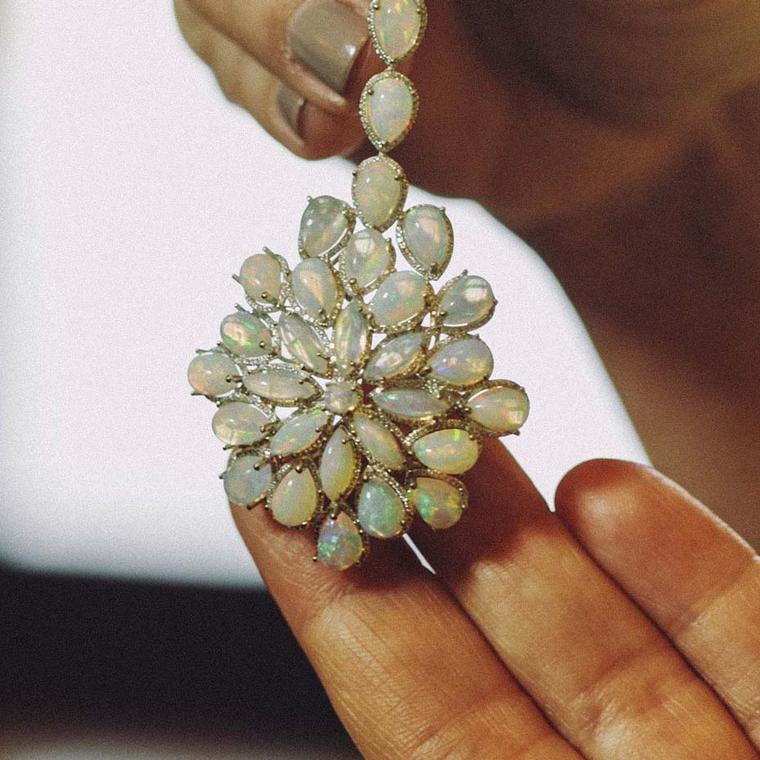 The opal earrings worn by Cate Blanchett on the Oscars red carpet, from Chopard's 2014 Red Carpet Collection, are set with 62 opals totalling 33ct