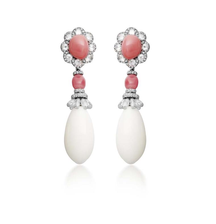 Amrapali earrings featuring diamonds, conch pearls and pearls