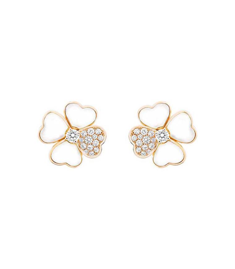 Van Cleef & Arpels Cosmos earrings in rose gold with brilliant-cut diamond buds surrounded by white mother-of-pearl and diamond petals