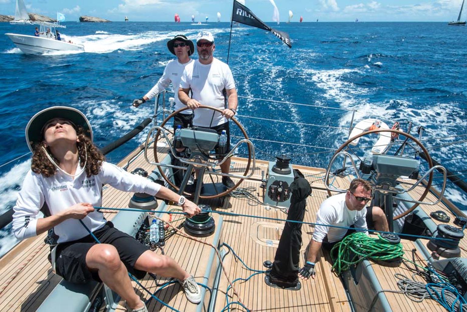 All hands on deck as the Jolt 2 team keeps a keen eye on wind direction to ensure the spinnaker is kept inflated