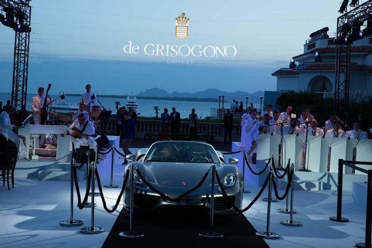de GRISOGONO hosts its annual Cannes Film Festival party at the Hôtel du Cap-Eden-Roc - a bringing-together of all things beautiful, including a stunning setting, dozens of celebrities and, of course, de GRISOGONO jewellery