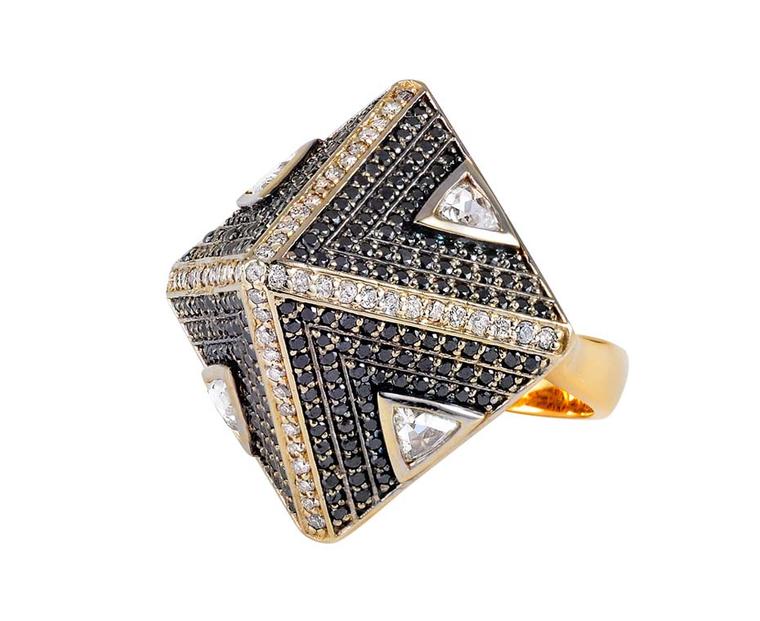 Parulina Pyramid ring with black and white diamonds creating a bold symmetry.