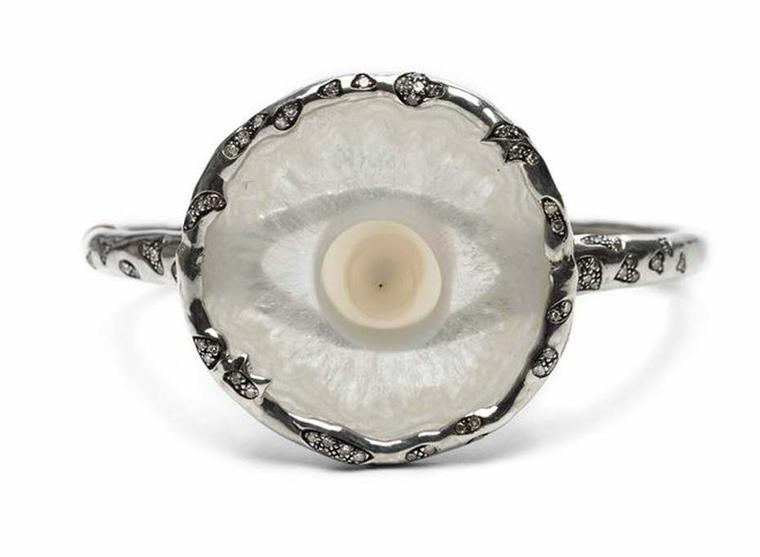Bibi van der Velden Solar ring in silver with white diamonds and a solar quartz stone.