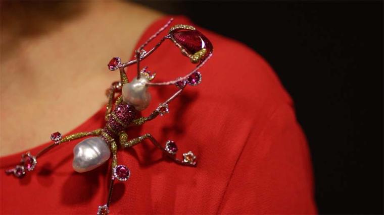 Royal Jewels of the World Message Board: Re: Biennale in Paris - Empress  Eugénie's (?) Ruby, Pearl and Diamond Necklace