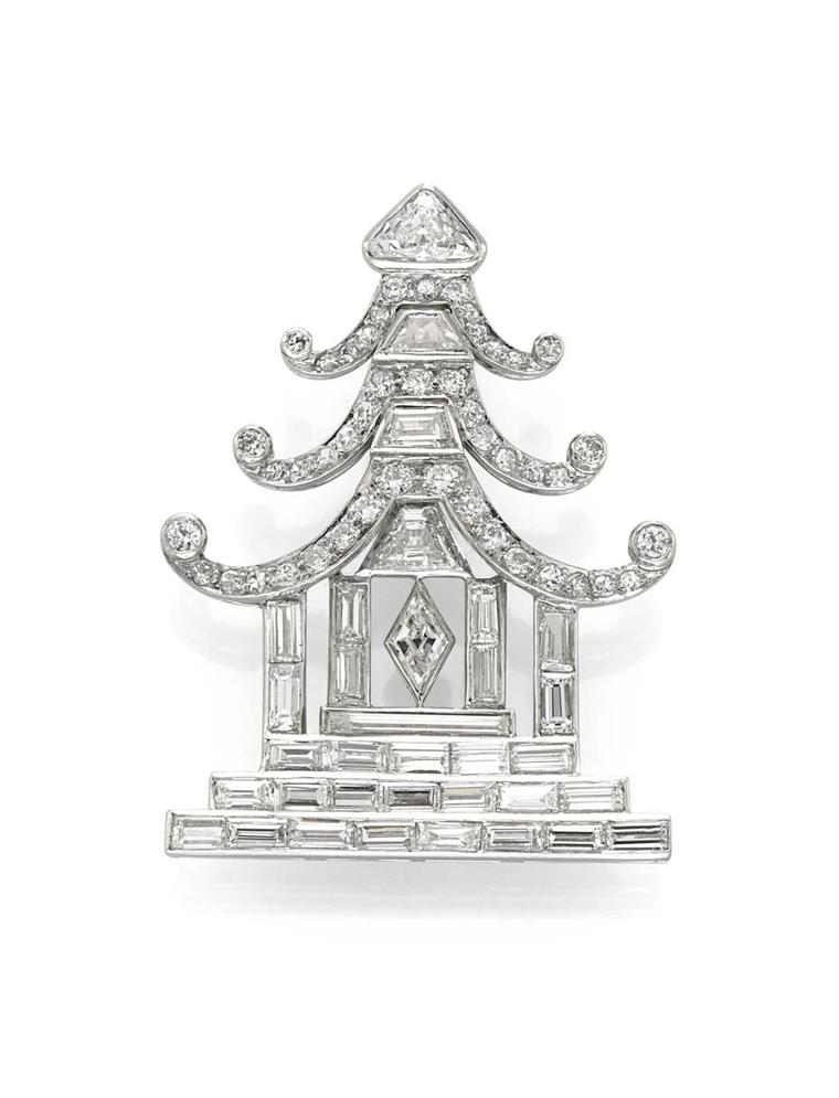 Art Deco temple brooch circa 1925, available at Simon Teakle.