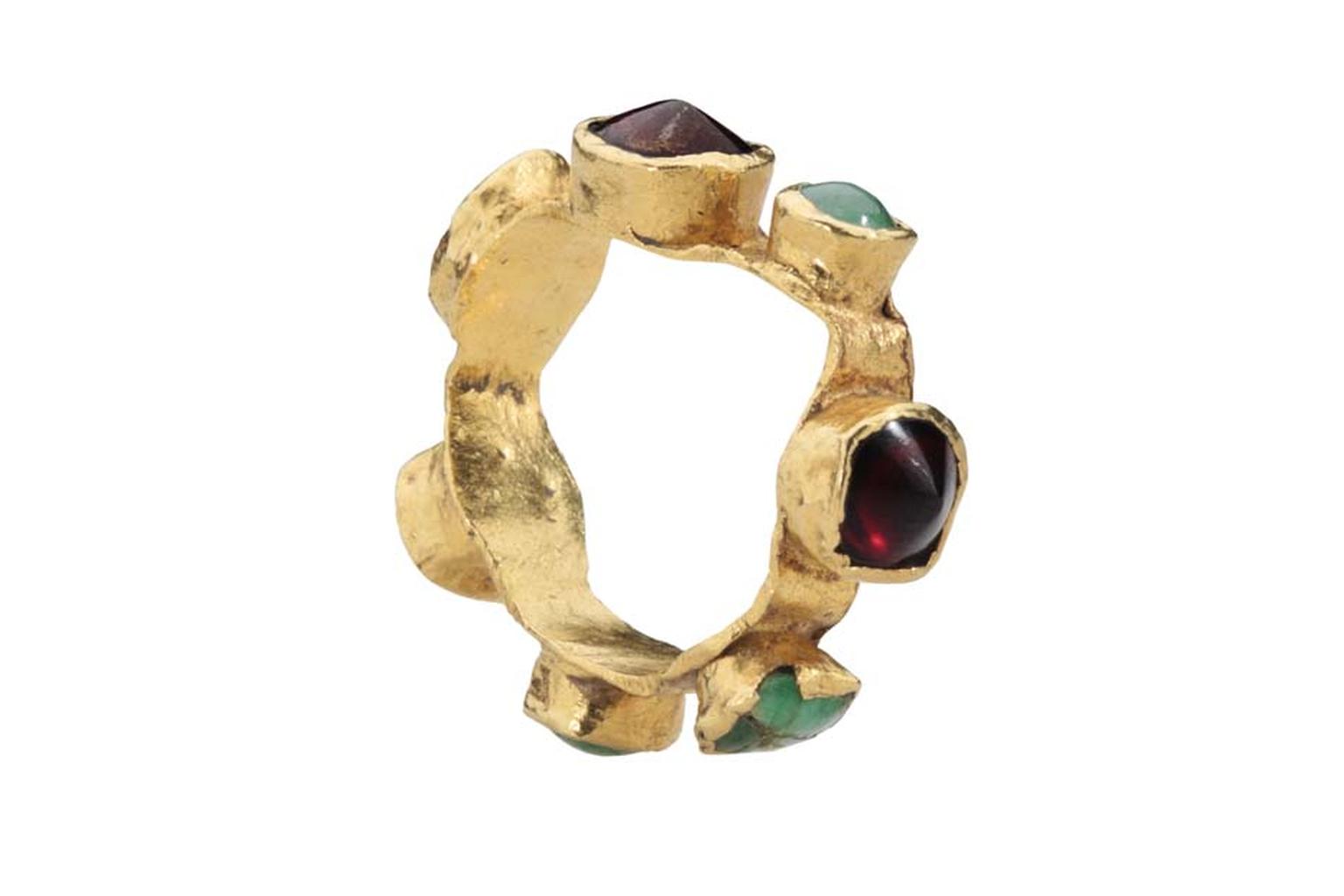 Les Enluminures gold Roman ring with cabochon garnets and jade.