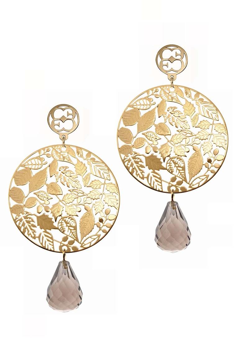 Elena C Celosías collection earrings with yellow gold-plated silver and smoky quartz (240€).