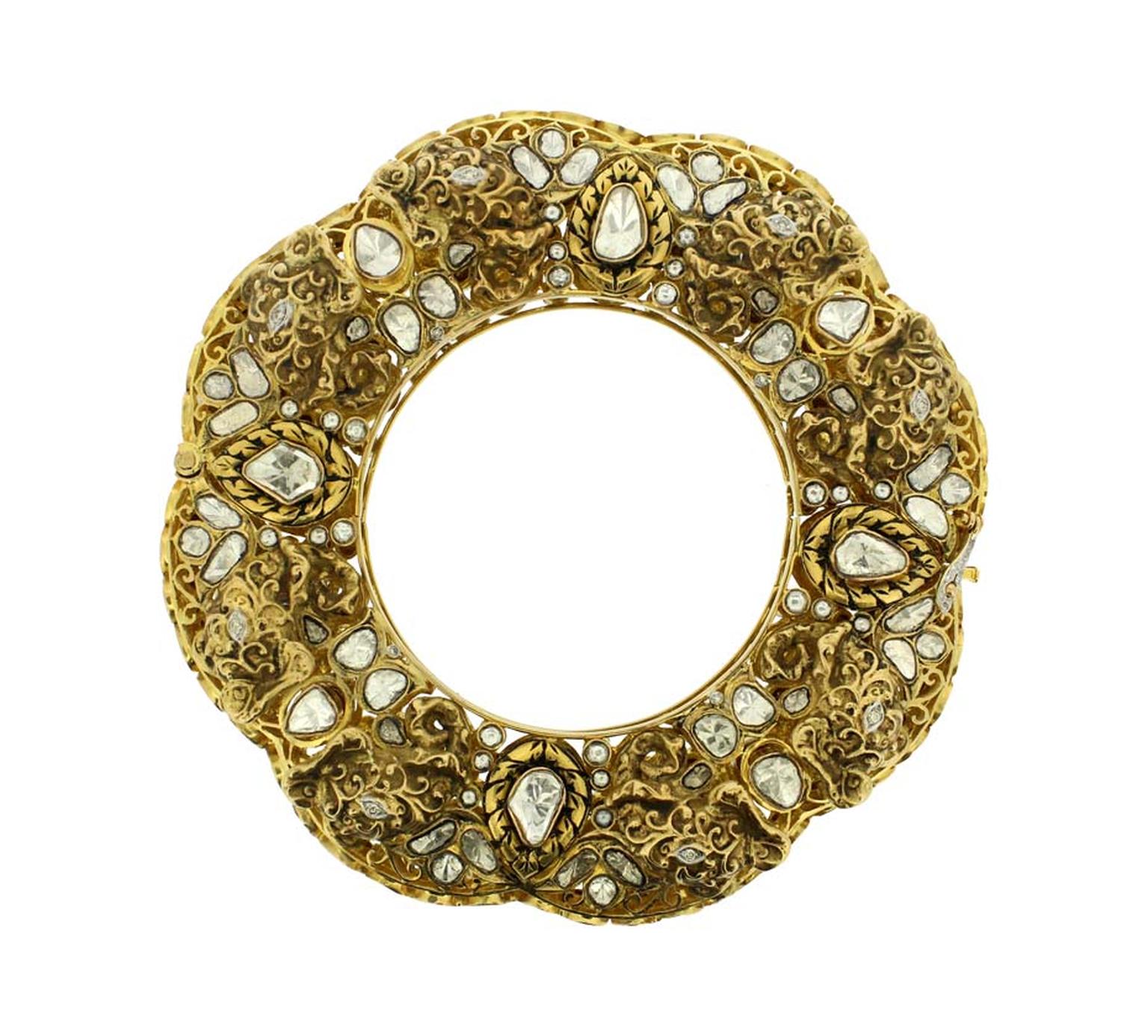 Birdhichand Ghanshyamdas Aks collection Kada (big bangle) studded with kundan polki diamonds and decorated with filigree and engraving techniques.