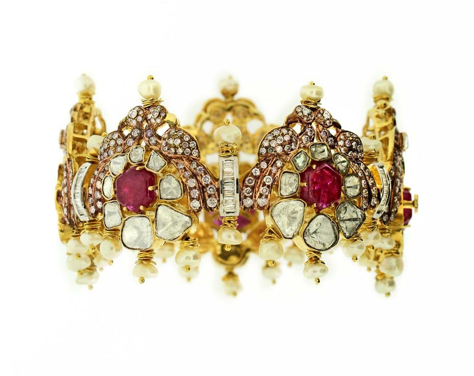 Birdhichand Ghanshyamdas Aks collection Peacock armlet with kundan polki diamonds, brilliant-cut diamonds, rubies and pearls.