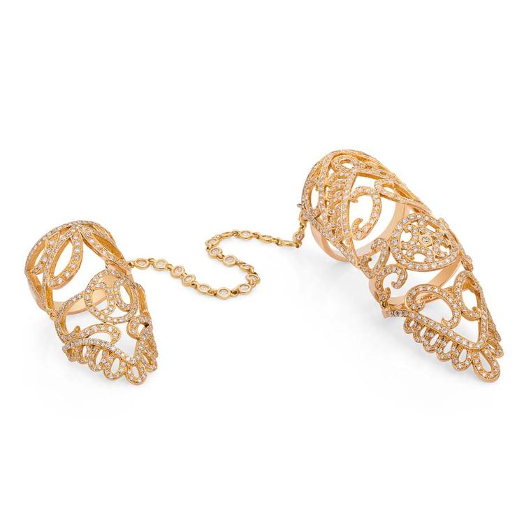 Noudar Jewels yellow gold double ring with diamonds.