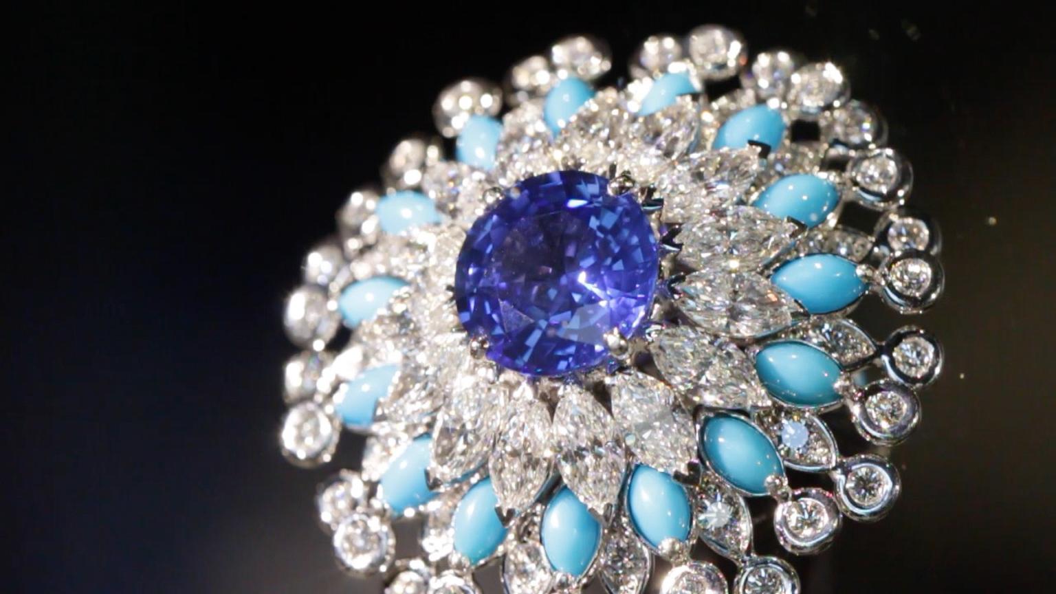 Piaget's sapphire, multi-shaped diamonds and turquoise bead ring- as seen during my recent trip to the 2014 Biennale des Antiquaires- was big and bold yet perfectly elegant.