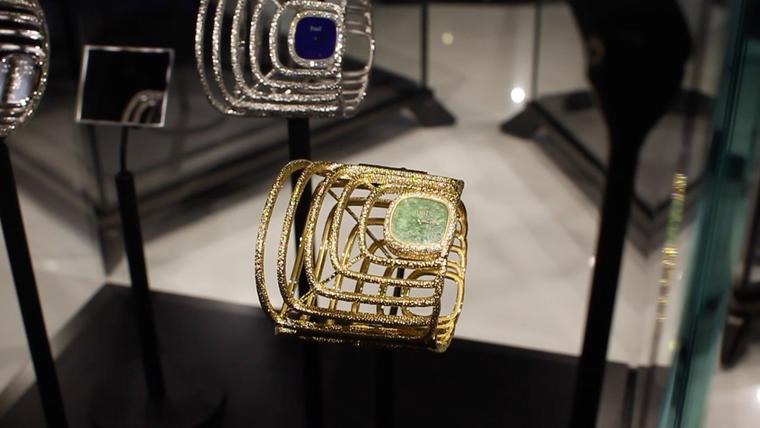 Extremely Piaget Cuff watch with a natural jade dial features hammered yellow gold, set with brilliant-cut diamonds, bringing together Piaget's jewellery and time keeping prowess in a beautiful high jewellery watch.