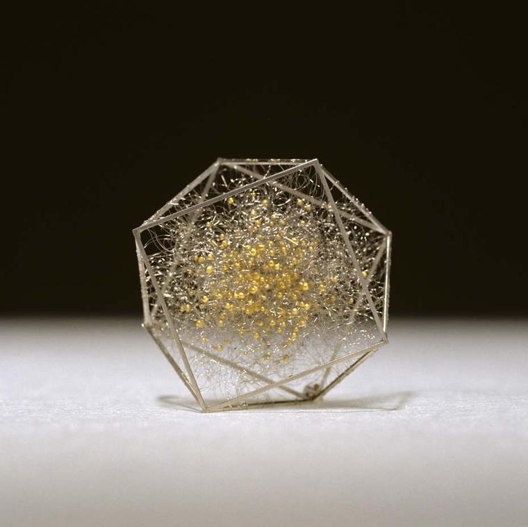 Giovanni Corvaja: ethereal objects spun from threads of precious metal