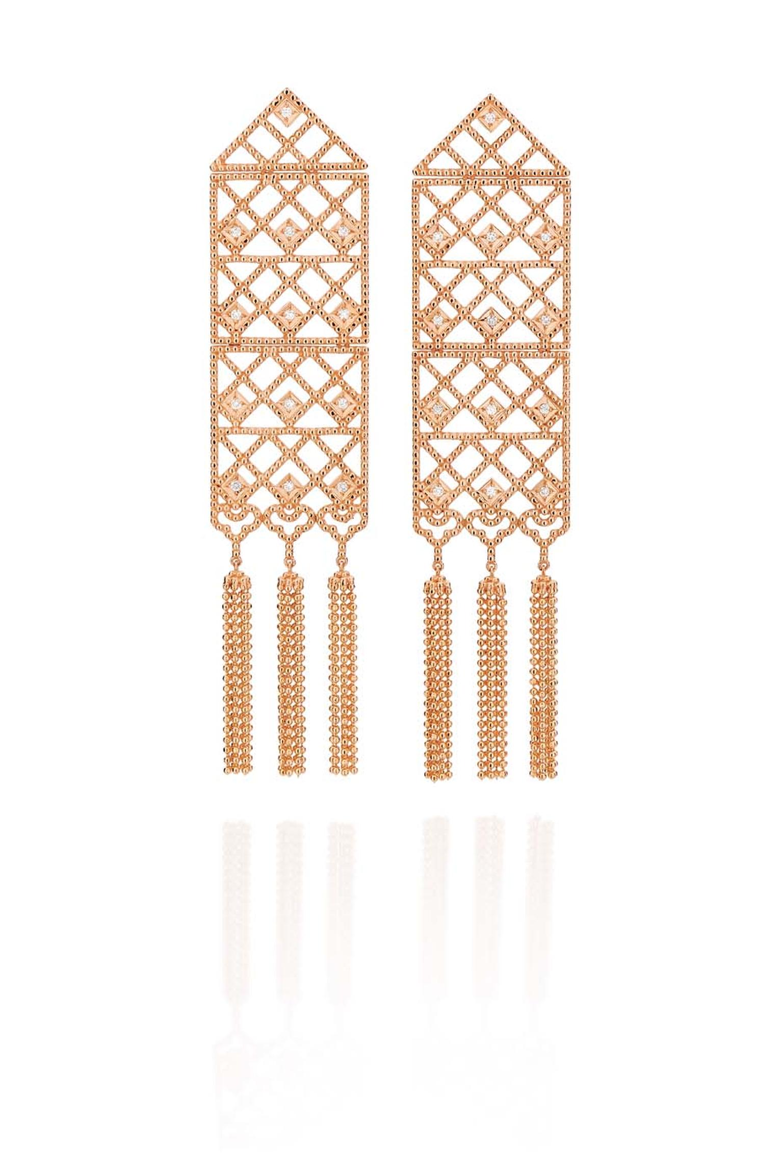 Carla Amorim rose gold Luz earrings with white diamonds.